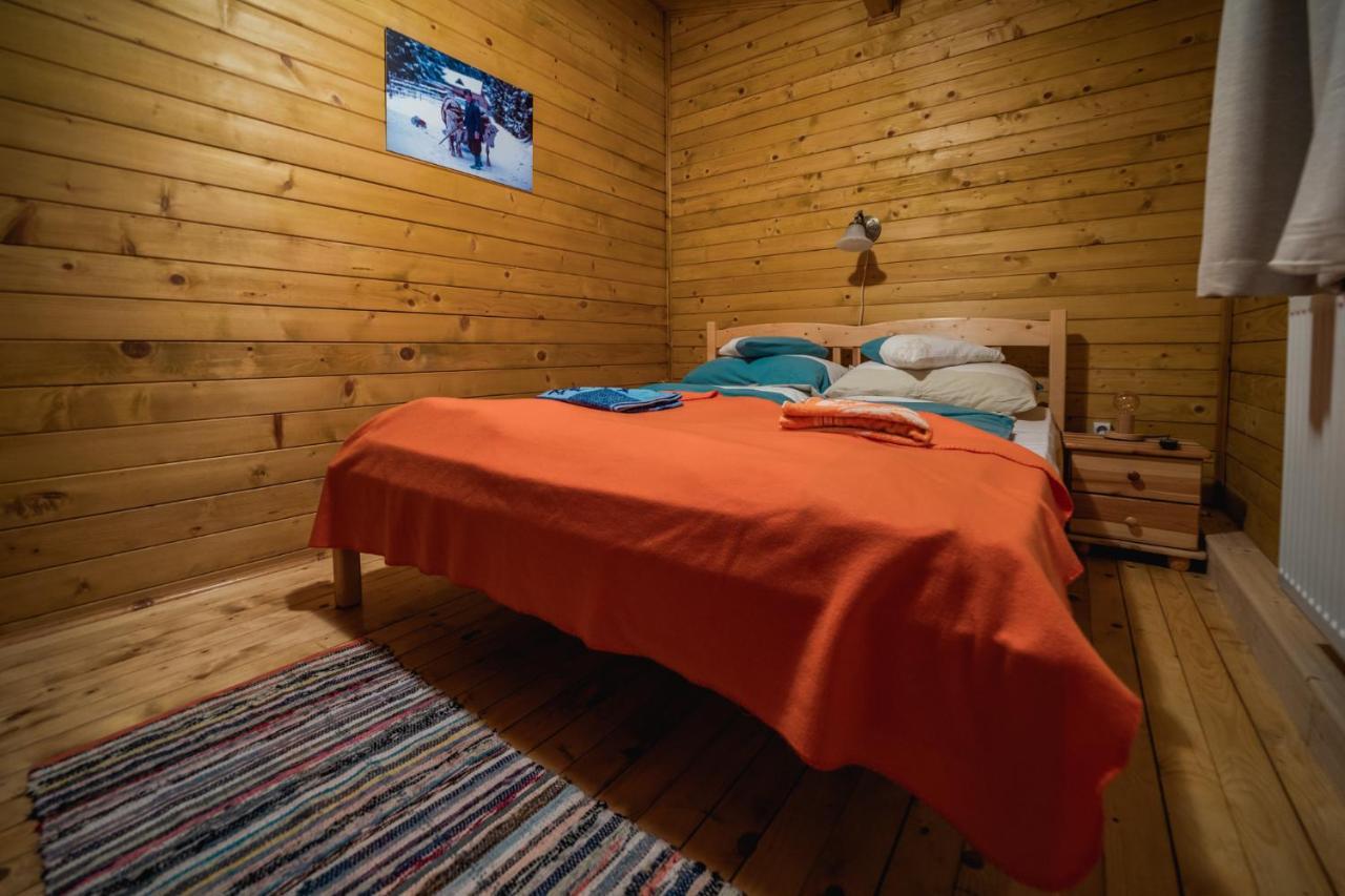 Biotour Camping & Restaurant Ghimeş-Făget Esterno foto