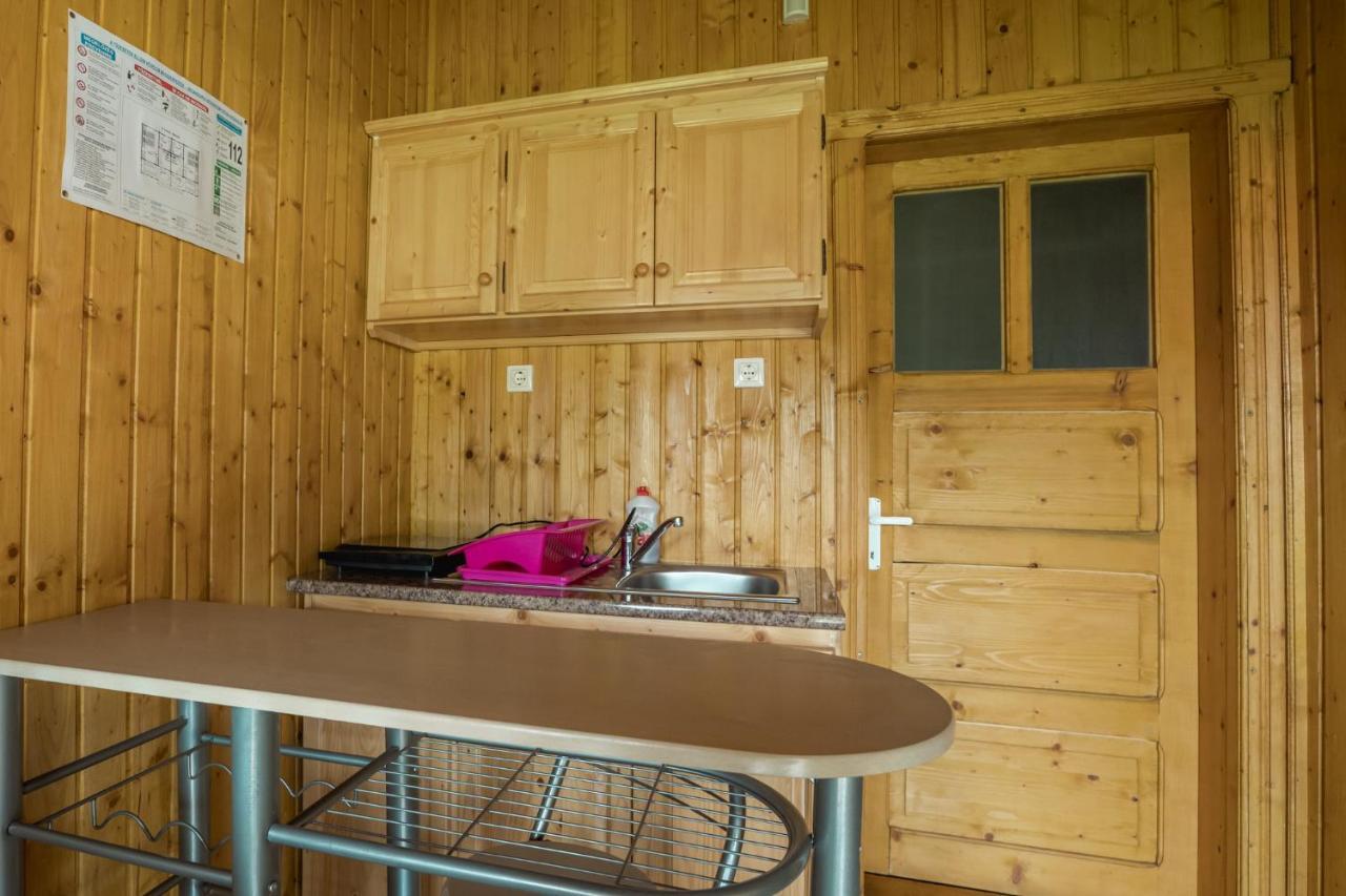 Biotour Camping & Restaurant Ghimeş-Făget Esterno foto