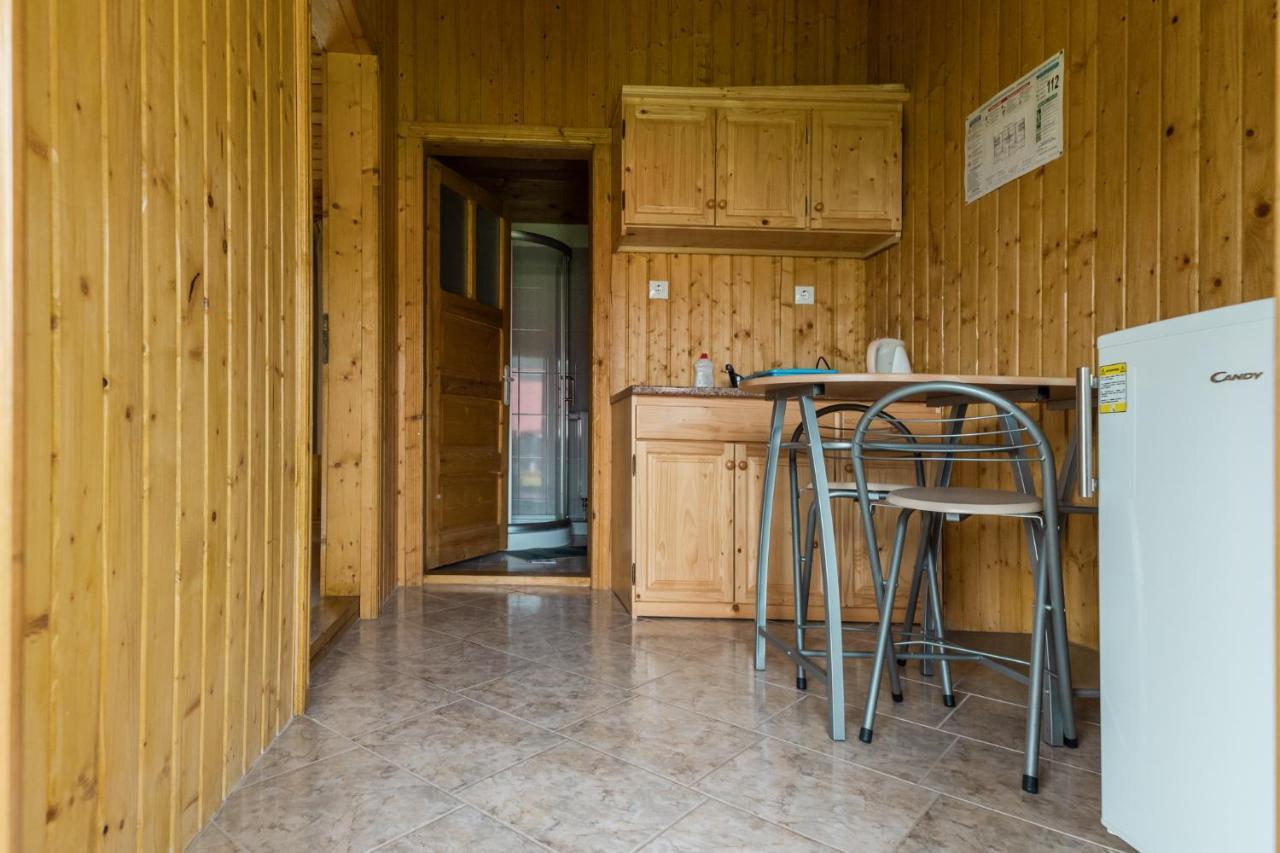 Biotour Camping & Restaurant Ghimeş-Făget Esterno foto